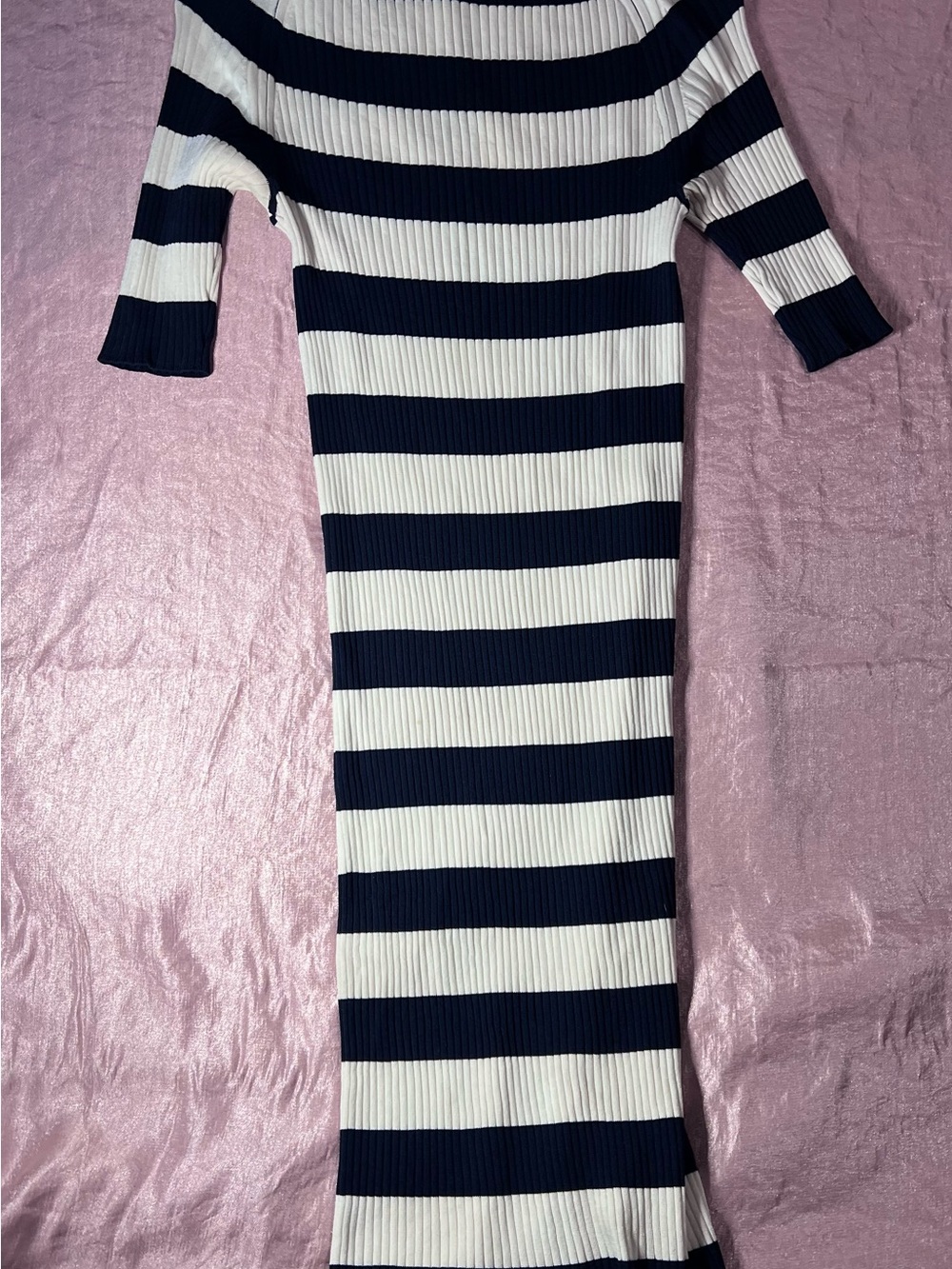 006- Michael Kors Striped Ribbed Knit Bodycon Midi Dress